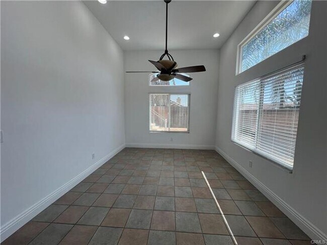 Foto del edificio - Beautifully Maintained Home