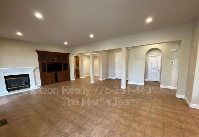 Foto del edificio - 1850 Sun Shadow Ct