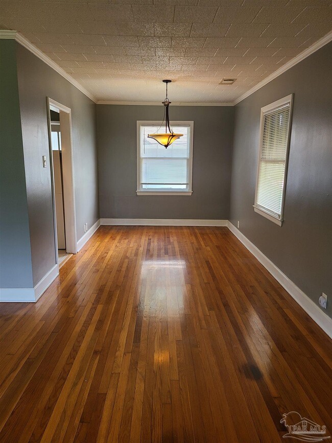 Building Photo - 1821 W Gregory St