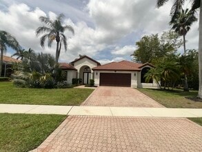 Building Photo - 20077 Palm Island Dr