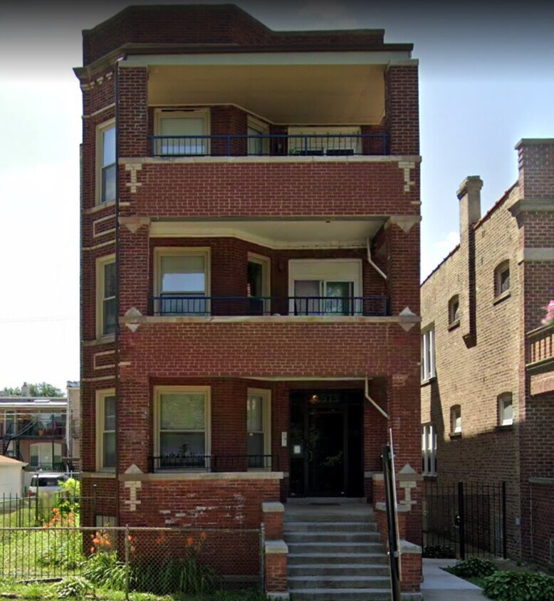 Foto principal - 3513 W Fulton Blvd