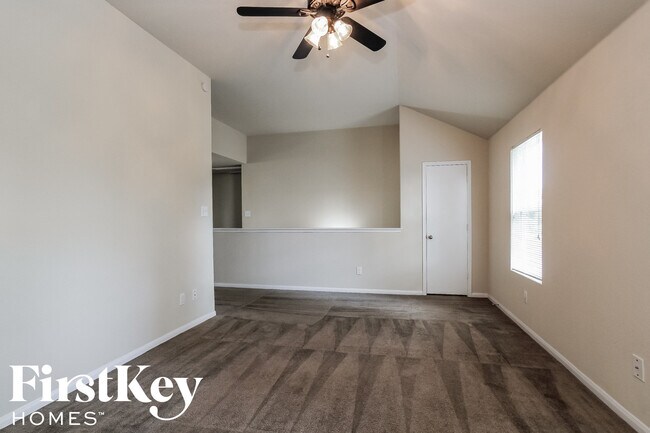 Foto del edificio - 10534 Fire Sage Dr