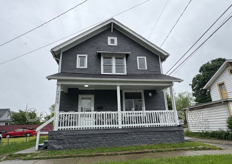 Foto principal - 2309 Warsaw St