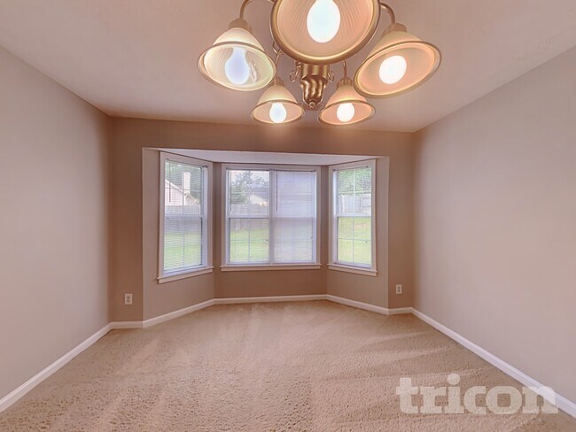 Building Photo - 4549 Aladdin Ct