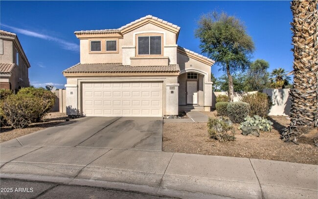 Building Photo - 13556 W Desert Flower Dr