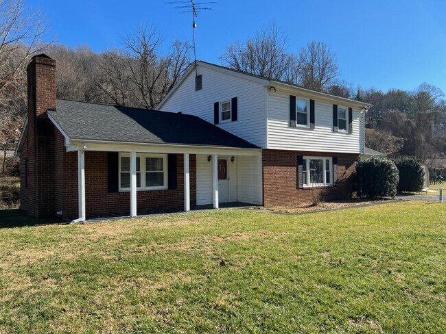 Photo - 25368 Virgil H Goode Hwy House