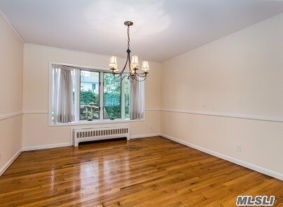 Building Photo - 107 Brewster Rd