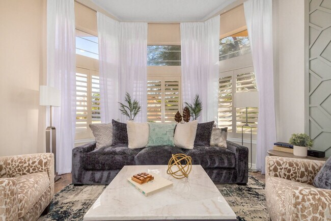 Foto del edificio - 2130 E Finley St