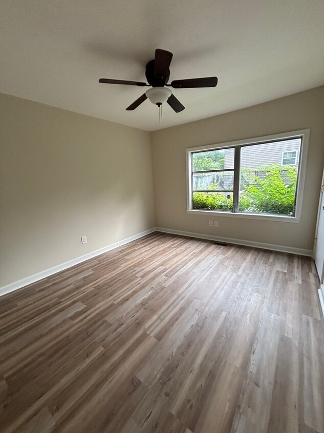 Foto principal - 1758 Smith Ave