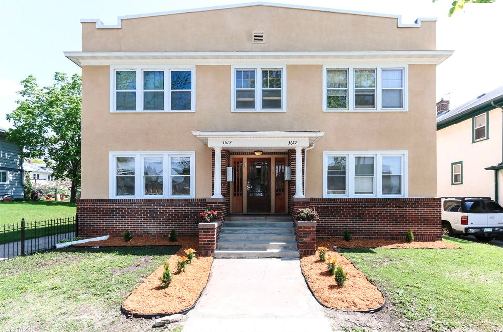 Foto principal - 3617 12th Ave S