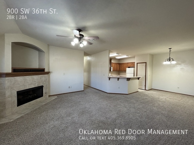 Building Photo - 900 SW 36th St