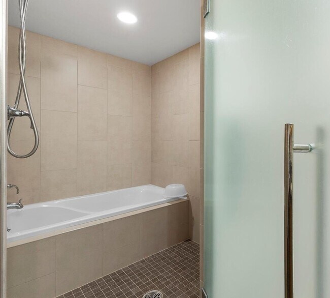 Foto del edificio - 1837 Kalakaua Ave