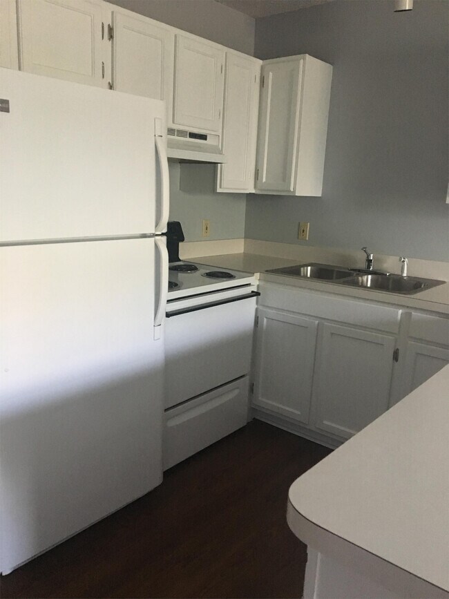 Foto del edificio - 1307 Homestead Garden Ct