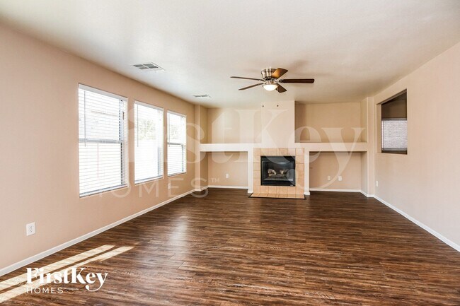 Foto del edificio - 11625 Whipkey St