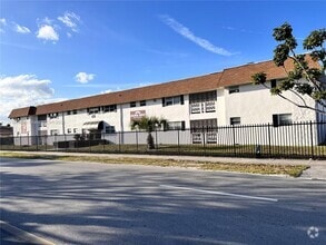 Building Photo - 651 NW 177th St