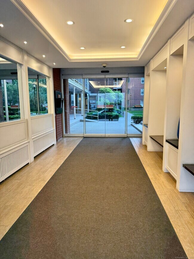 Foto del edificio - 700 Summer St