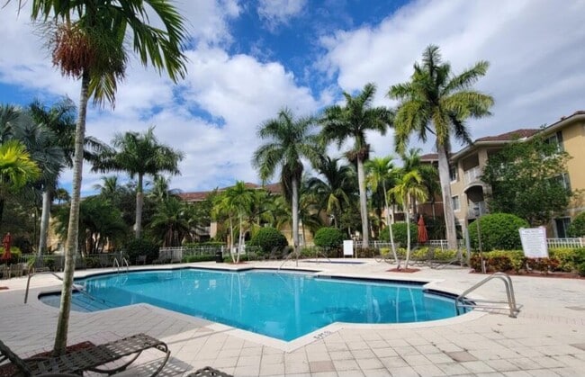 Building Photo - 6533 Emerald Dunes Dr