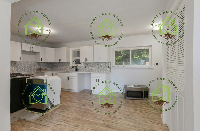 Foto del edificio - 2509 E Pine Grove Pl
