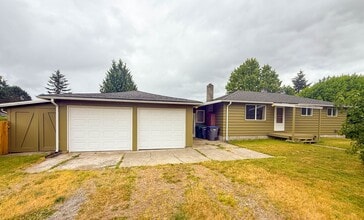 Building Photo - 20730 33rd Ave W