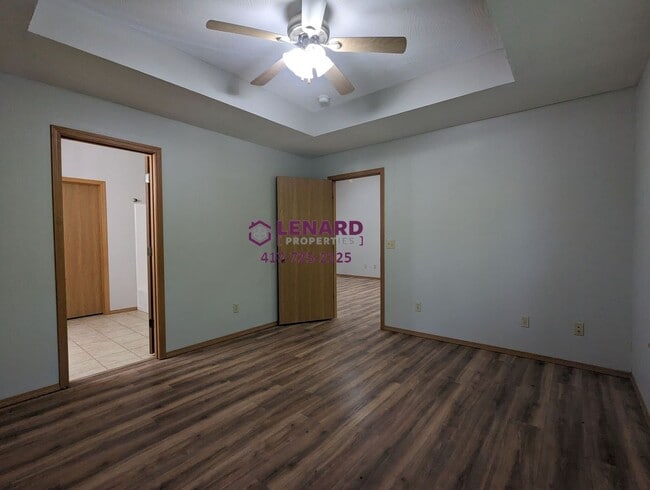 Foto del edificio - Farm Rd 123