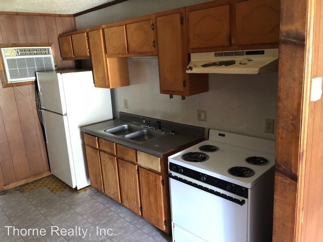 Foto del edificio - 1121 Edmondson Ave