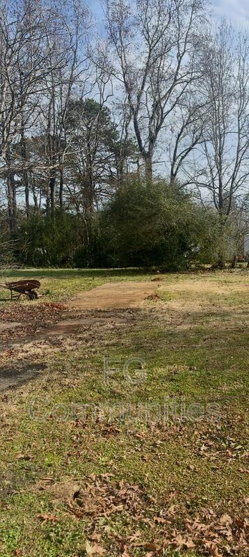 Foto principal - 1815 Conley Rd