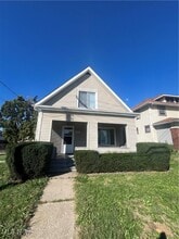 Building Photo - 1027 Harrison Ave SW