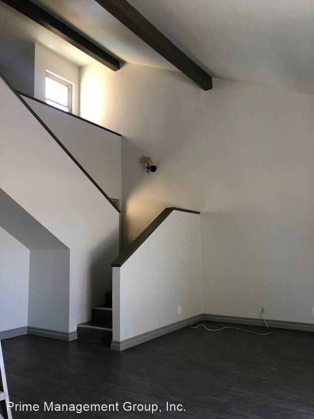 Primary Photo - 2 br, 2 bath House - 411 Coral Reef Dr. #36