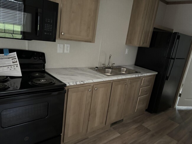 Foto del edificio - 20 Willow Ct