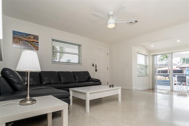 Foto del edificio - 1471 NW 10th St