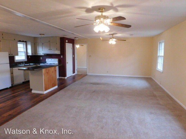 Building Photo - 4 br, 2 bath House - 1610 Wood Creek Drive