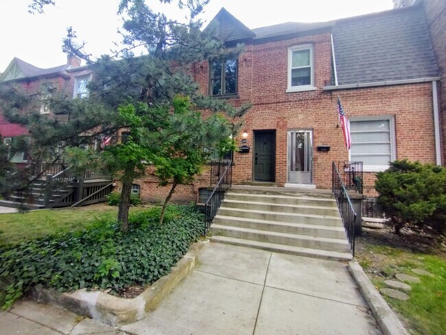 Foto del edificio - 11418 S St Lawrence Ave