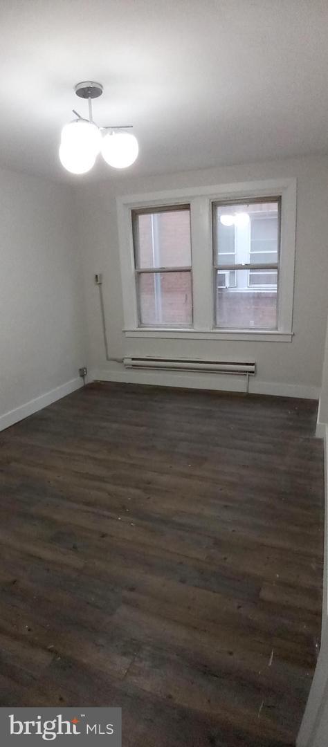 Foto del edificio - 6748-6752 Martins Mill Rd