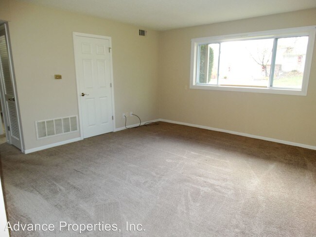 Foto del edificio - 1130 Utica Ridge Ct