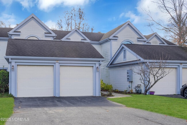 Foto del edificio - 45 Rawson Cir