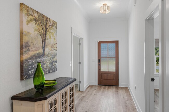 Foto del edificio - 35 Highland Dr NW