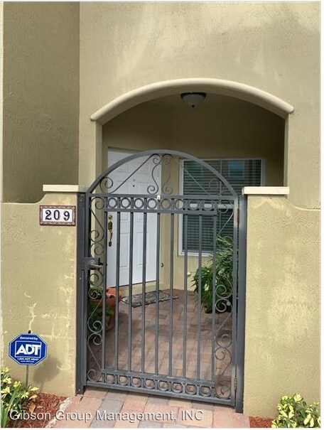 Foto del edificio - 2851 Prospect Rd