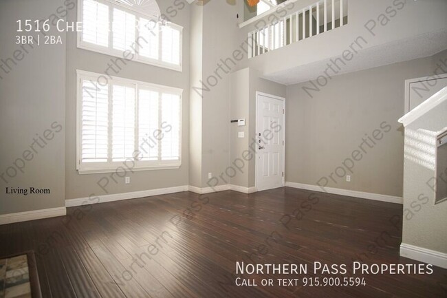 Building Photo - Gorgeous 3 Bedroom Westside Home!