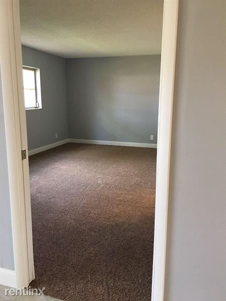 Building Photo - 2 br, 2 bath  - 3000 Riverside Dr