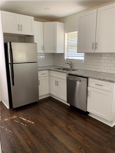 Foto del edificio - 948 Jett St NW