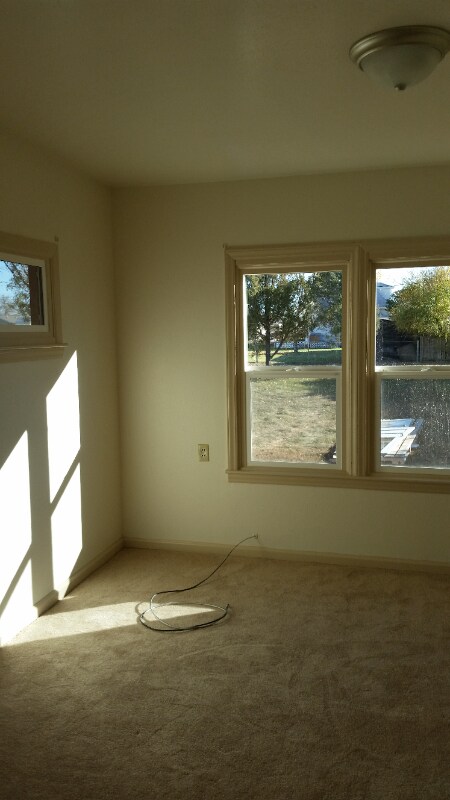 Foto del edificio - 423 3rd St W