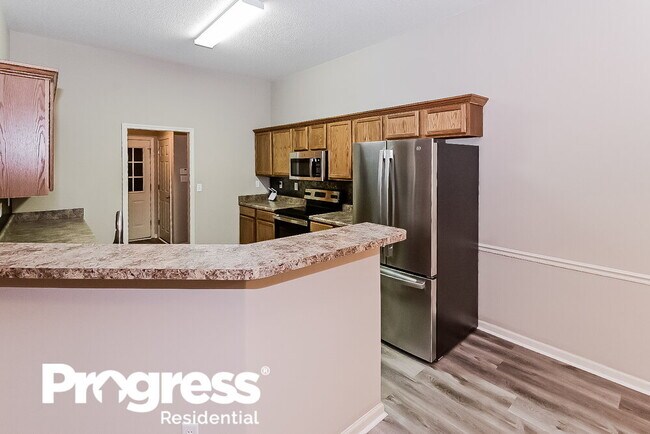 Building Photo - 10657 Lexington Dr