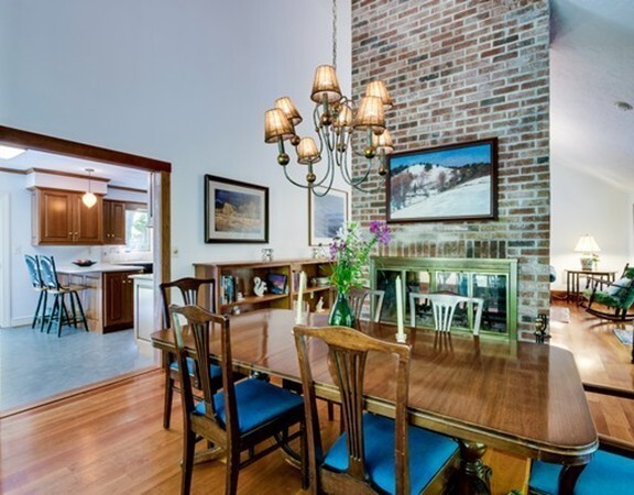 Foto del edificio - 49 Birchwood Ln