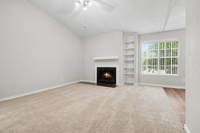 Building Photo - 3603 W Northgate Dr