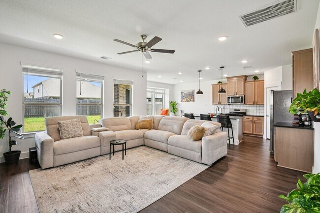 Building Photo - 4806 Sand Clouds Dr