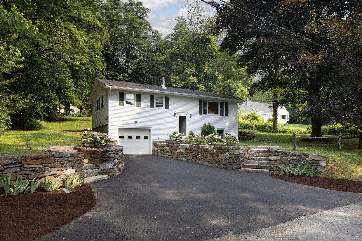 Foto principal - 37 Greene Ave