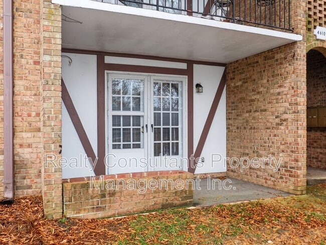 Building Photo - 4610 Lawndale Dr