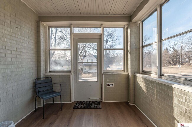 Foto del edificio - 3736 Decatur St