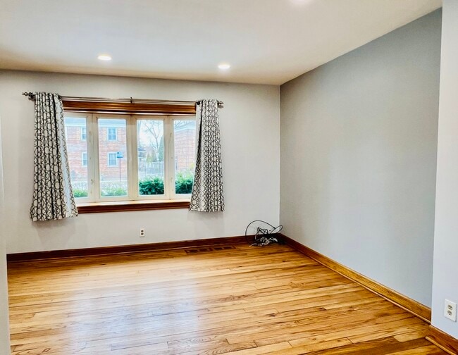 Foto del edificio - 5249 W 64th Pl