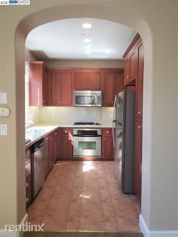 Building Photo - 3 br, 3 bath House - 508 Sago Palm Terrace